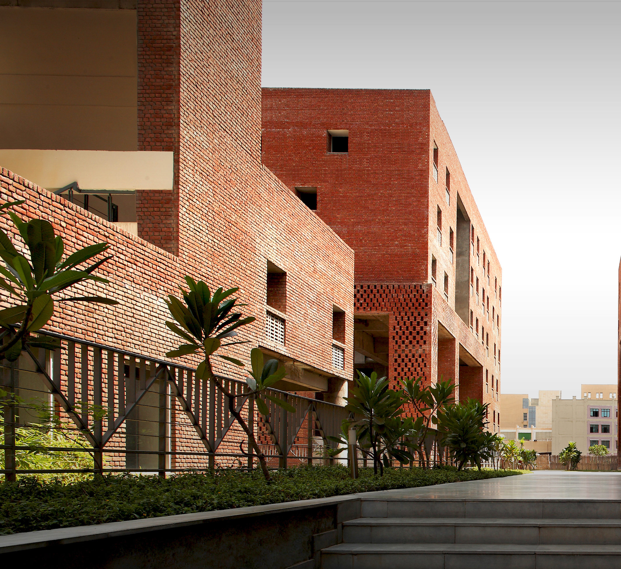 Institute for Integrated Learning in Management