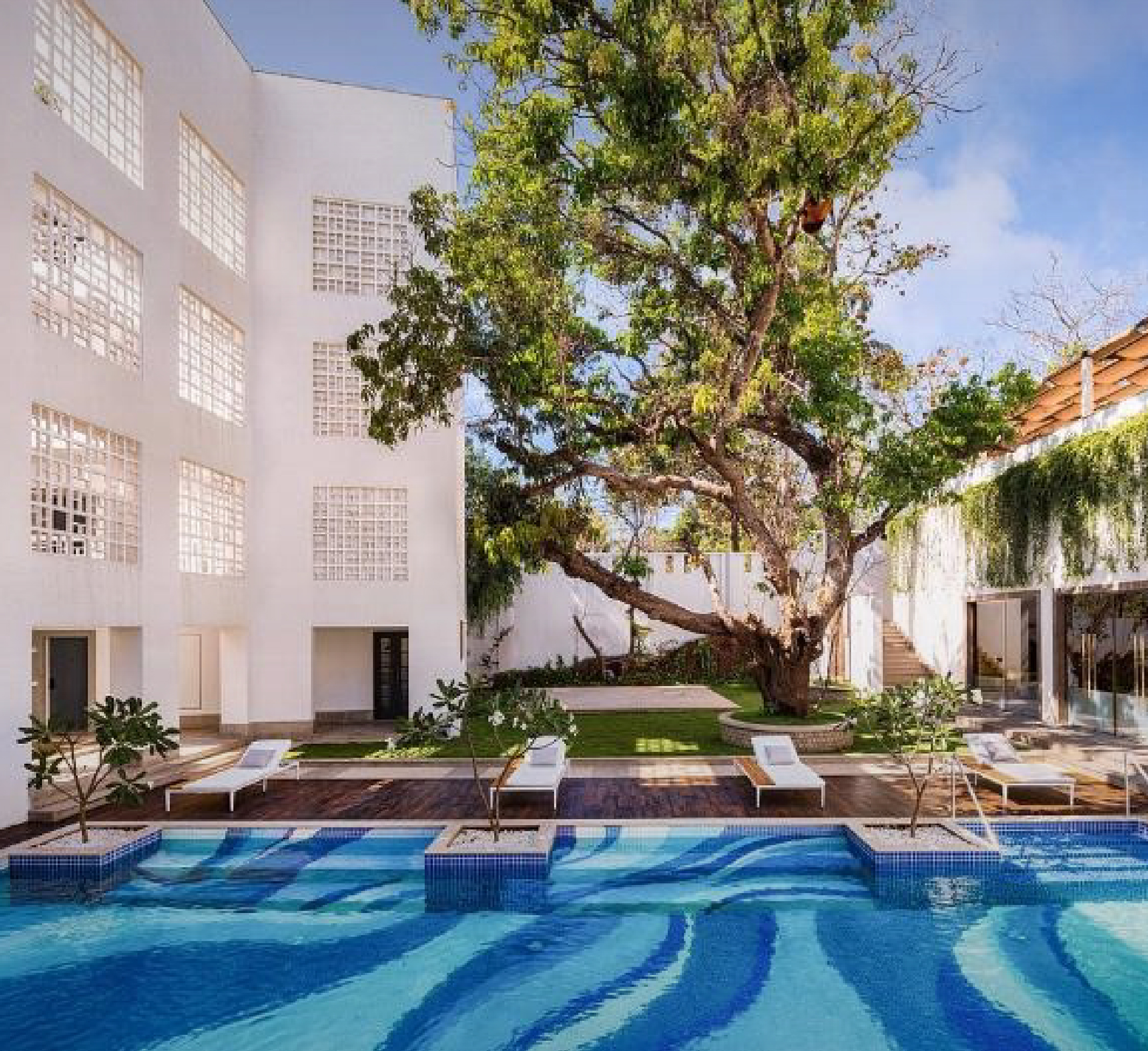 The Yellow House – Taj SeleQtions