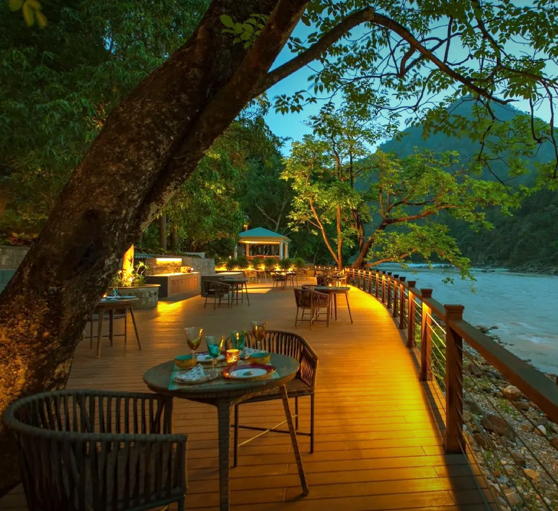 Anand Kashi By The Ganges – Taj SeleQtions