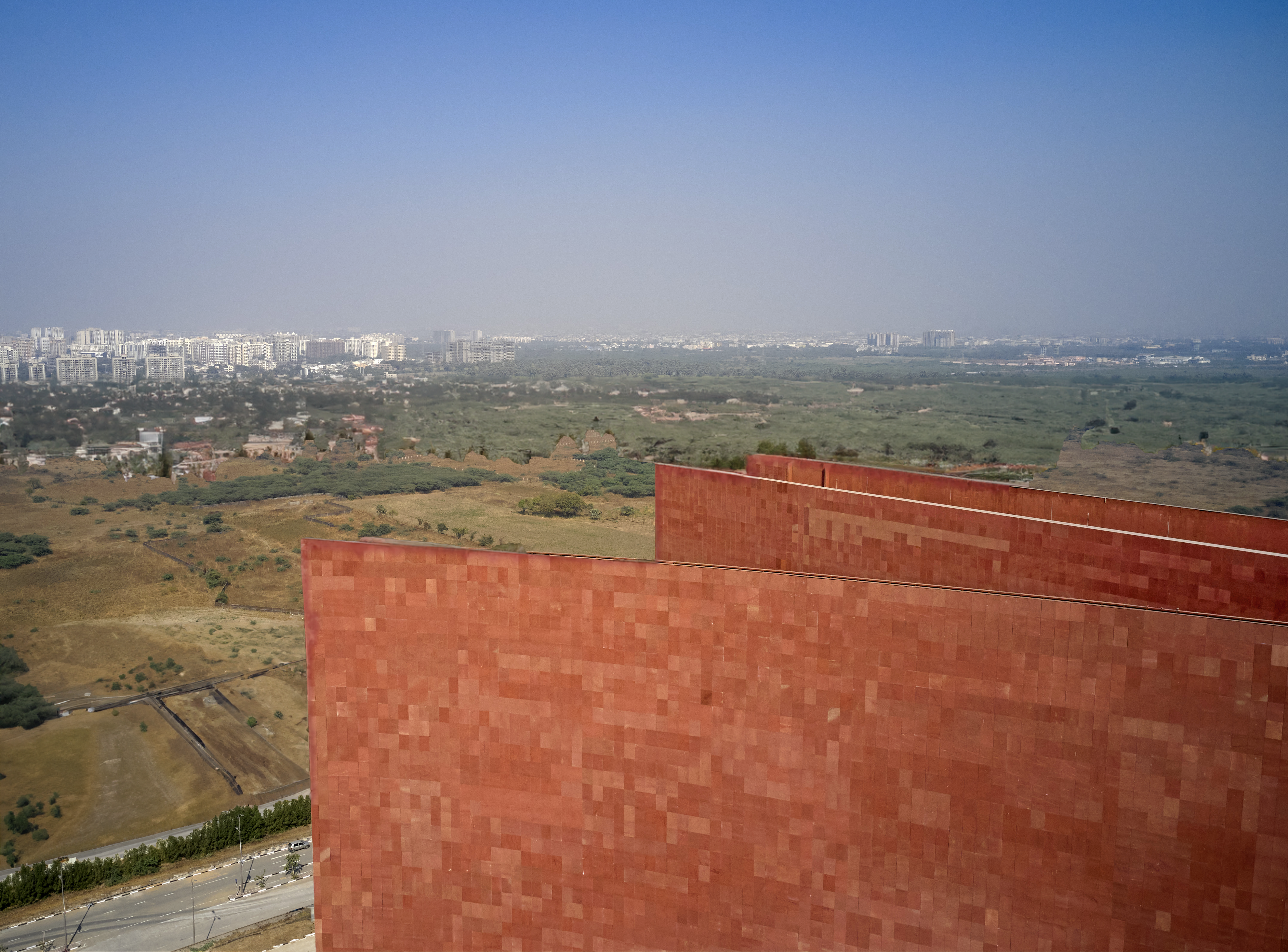 How Can Innovative Design Contribute to Shaping Urban Identity and Propelling Economic Growth?