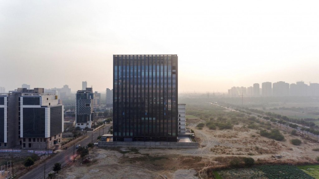 Collaborating with Typology Experts